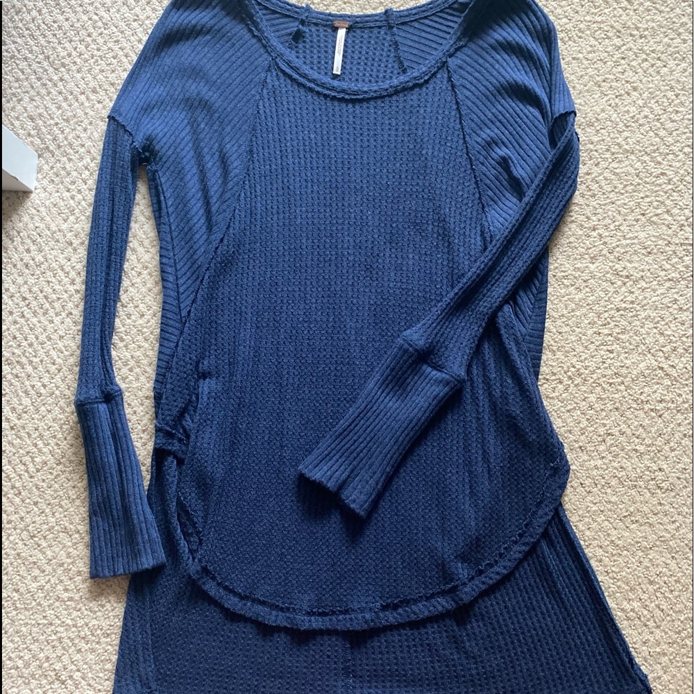 Navy blue Free people long sleeve t-shirt